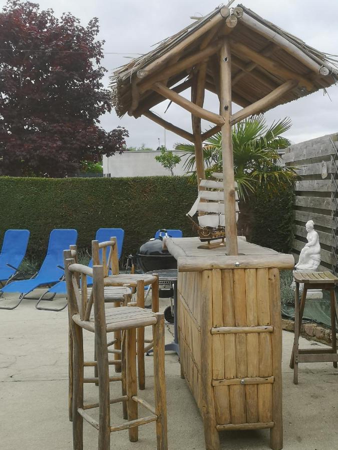 La Maison Du Bonheur Port-en-Bessin-Huppain Bagian luar foto